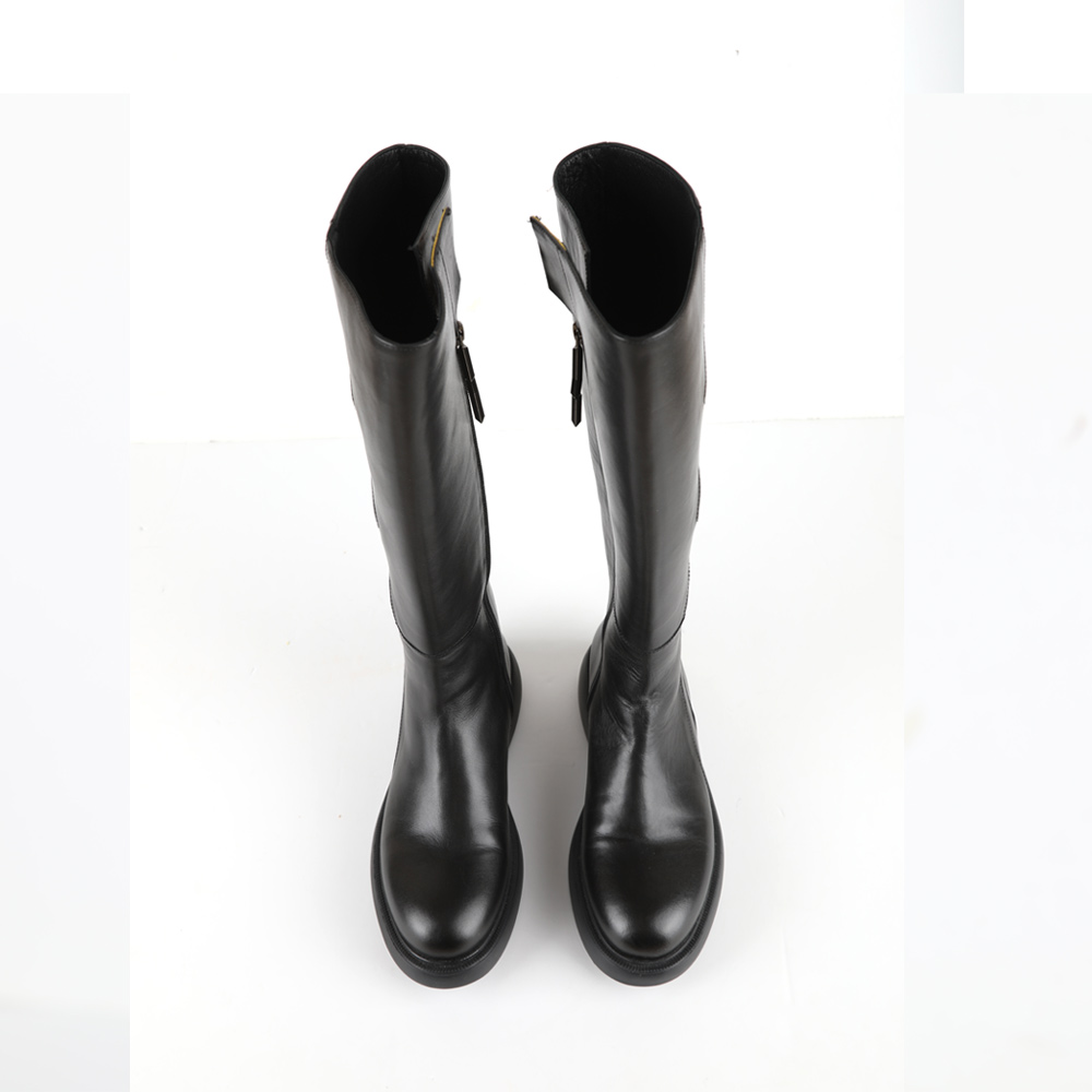 کفش بوت بلند زنانه کفش بوت بلند زنانه