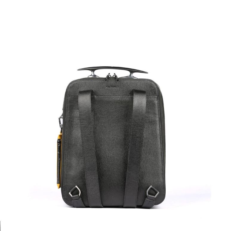 کوله پشتی زار